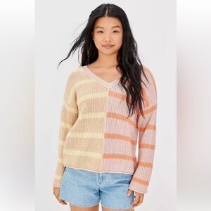 NWT American Eagle Striped V-Neck Chunky Knit color blocked striped sweater